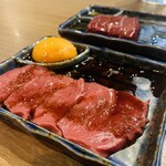 神保焼肉料理店 - 