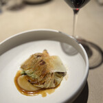 Lega - 大和ポークの脛肉　焼きキャベツ　里芋のソースで