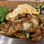 大衆中遊華食堂 八戒 - スパイスラムライス