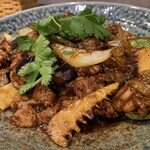 大衆中遊華食堂 八戒 - ラム肉とナスの辛味味噌炒め