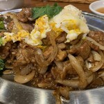 大衆中遊華食堂 八戒 - スパイスラムライス