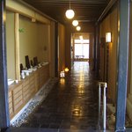 庭園の宿 石亭 - 廊下