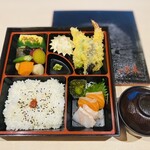 お食事処 四季采 - 幕の内弁当　百合