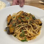 PIZZERIA Lucca - 小山産秋茄子のボロネーゼ