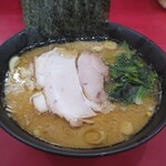ラーメン 杉田家 千葉祐光店