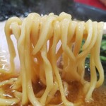 ラーメン 杉田家 - 麺リフト