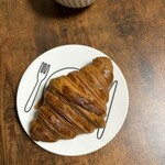 エテコ ブレッド - 大ぶりで食べ応えあります