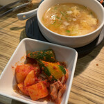 267802131 - キムチ盛りとたまごスープ