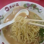 天下一品 - 麺はふつう