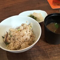 けやき坂 - ガーリックライス