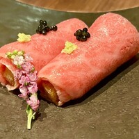 和牛焼肉やくにく 徹 - 極み和牛炙り刺