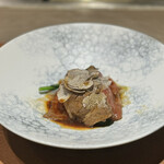 八重洲 steak & seafood 鉄板焼き 一心 - A5黒毛和牛ロース トリュフ ～Sukiyaki仕立て～