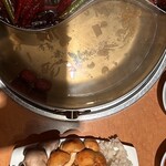 四川料理･薬膳火鍋 花椒庭 - 