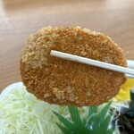 たらふく亭 - 揚げたてのカレーコロッケ