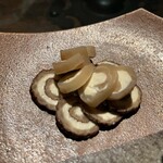 庵狐 - いぶりがっこチーズなると