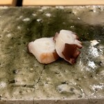 鮨桂太 - タコさん。塩加減が絶妙。磯の香り