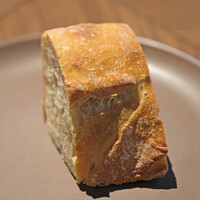 ラ・セヌ - ランチセット 1900円 のパン