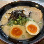 博多らーめん 万々 - 