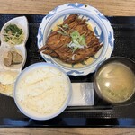 鶴亀食堂 - 