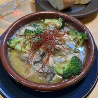 四ツ橋・新町 牡蠣と肉たらしビストロAKIRA - 