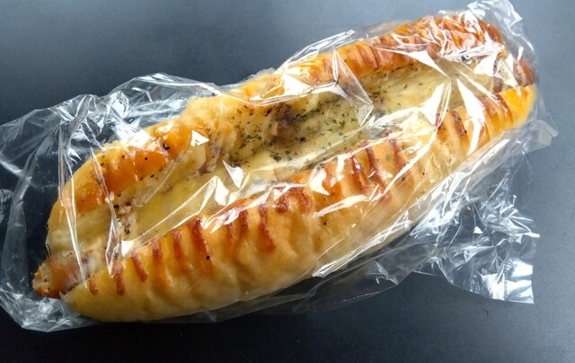 ベーカリー ポム ド ジャルダン（bakery pomme de jardin） - 高畠（パン）の写真