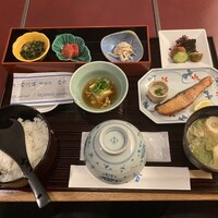 中之島なだ万 - 