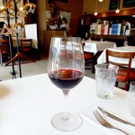 レストラン クリュディテ - 赤ワイン 440円
