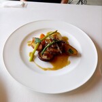 レストラン クリュディテ - メイン 国産牛ランプとイチボのミルフィーユステーキ