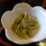 久保田 - 小鉢も付きました