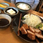 とんかつとん亭 - 