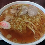 麺屋 福よし - トッピングが散らかってる( ﾟAﾟ )