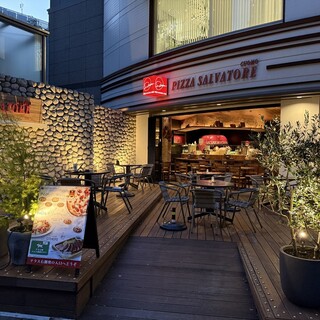 PIZZA SALVATORE CUOMO_1