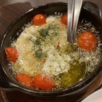 ニニョ トラヴィエソ - 