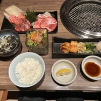 ベこ亭 自由が丘店 - 優雅御膳