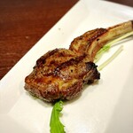 ワカヌイ グリル ダイニング バー 東京 - 