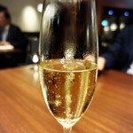 ワカヌイ グリル ダイニング バー 東京 - 