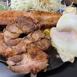 マルフク食堂 - チャーシュー定食　2種類のチャーシュー
