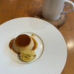 メゾンサカ - デザートは、ほうじ茶のプリン。美味しいし器も素敵♥