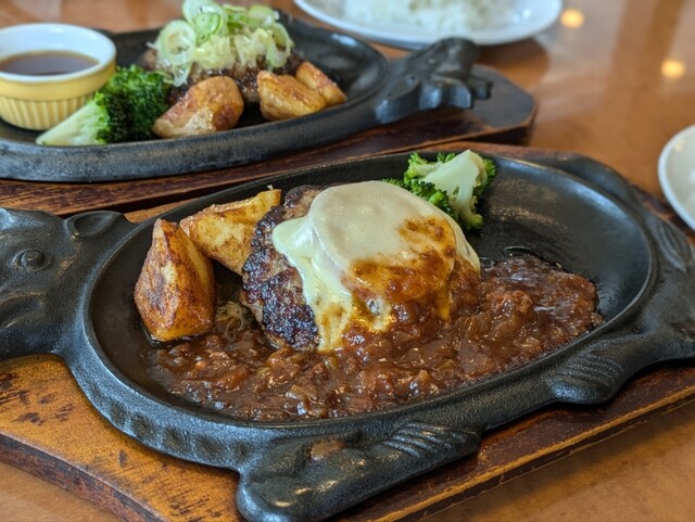 VOLKS Fushimi Shimotoba Ten