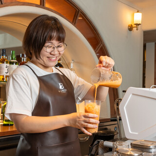 オリジナルブレンドの茶葉が自慢。本格タイティーを気軽に楽しむ