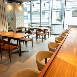 洗練されたお洒落空間◆プライベートタイムが過ごせる半個室席有