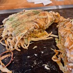 お好み焼 オモニ - 豚キムチ玉+そばモダン焼