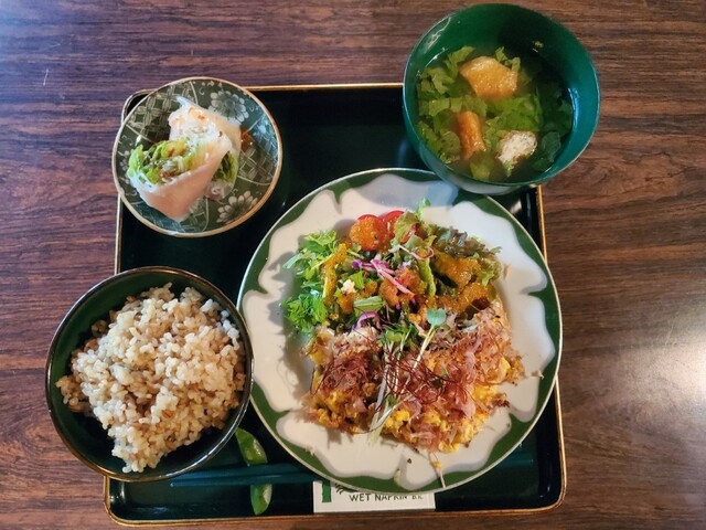 Kissa Yusurago photo 2