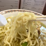 仙台中華そば 銘店嘉一 - 自家製のちじれ麺