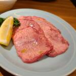 焼肉ホルモン金樹 - 