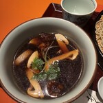 上野藪そば - 具は松茸と鴨肉かな