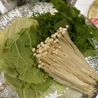 創作料理と宝石鍋しゃぶしゃぶ 宝泉 - 