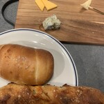 Full Full パンとワイン - 
