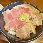 らぁめん 信 - 「チャーシューご飯」
