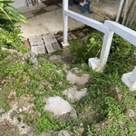 宗像堂 - 店内に向かう階段もいー感じ